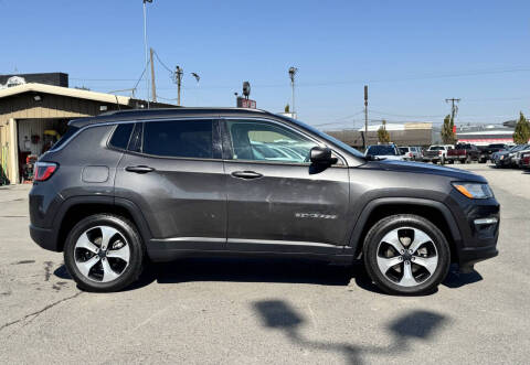 2017 Jeep Compass Latitude