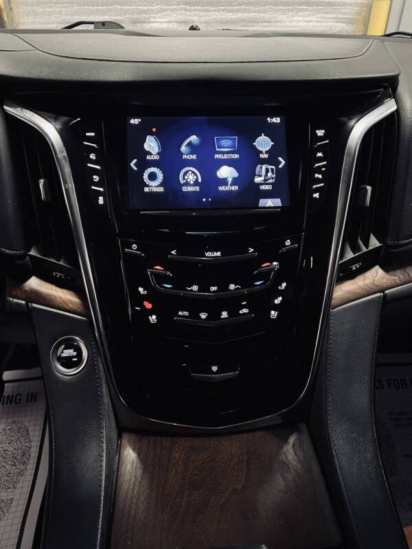 2017 Cadillac Escalade Premium Luxury