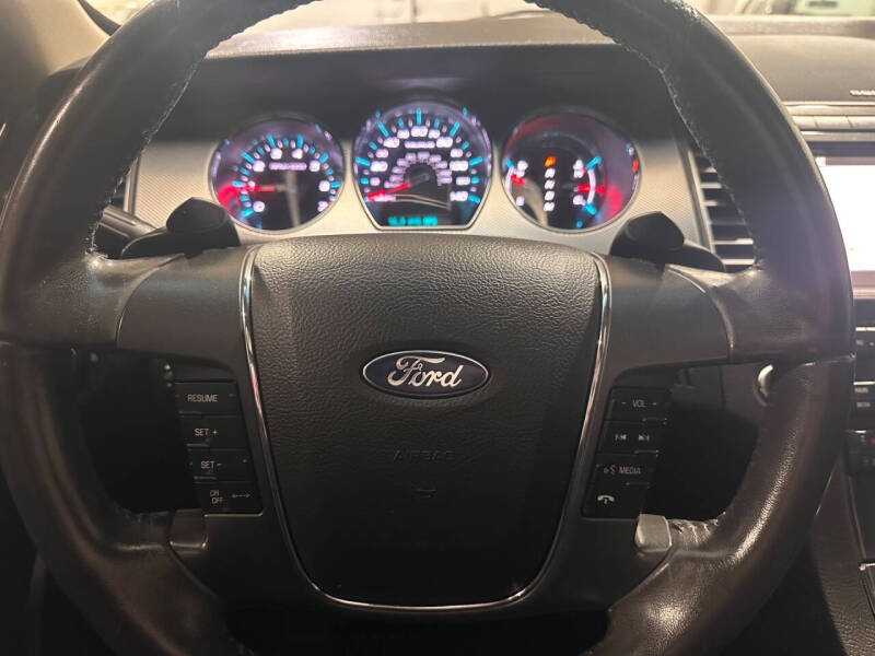 2011 Ford Taurus SHO