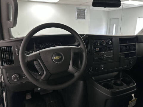 2026 Chevrolet Express 3500