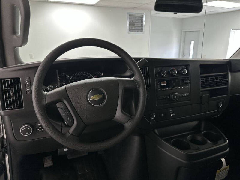 2026 Chevrolet Express 3500