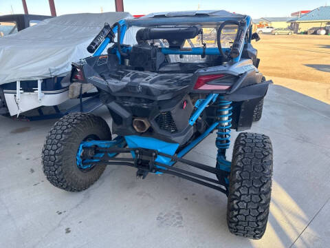 2018 Can-Am MAVERICK X 3
