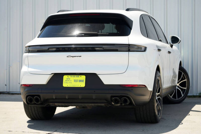 2024 Porsche Cayenne