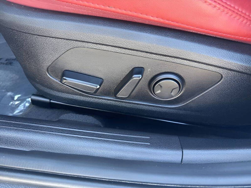 2023 Kia K5