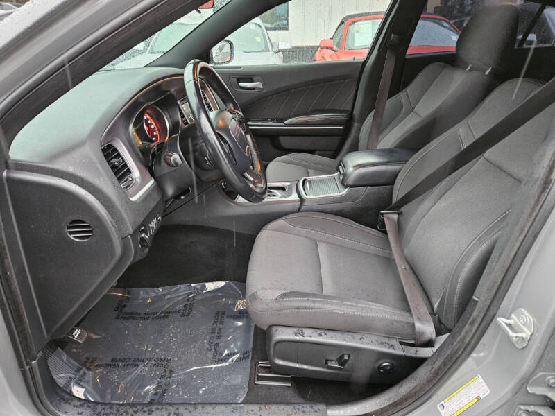 2019 Dodge Charger SXT