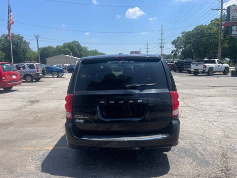 2017 Dodge Grand Caravan SE