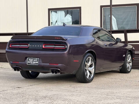 2016 Dodge Challenger R/T Plus