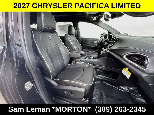 2027 Chrysler Pacifica Limited