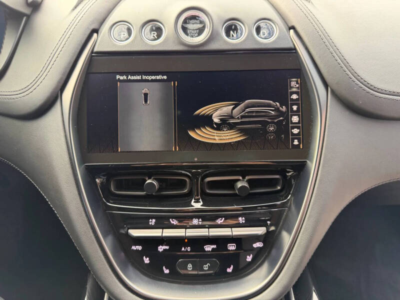 2021 Aston Martin DBX