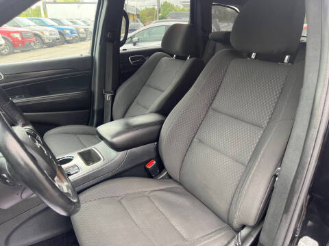 2018 Jeep Grand Cherokee Laredo