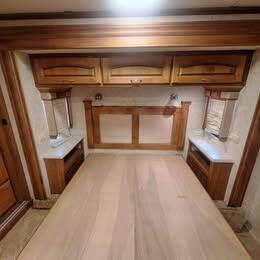 2007 Holiday Rambler Endeavor 40PDQ