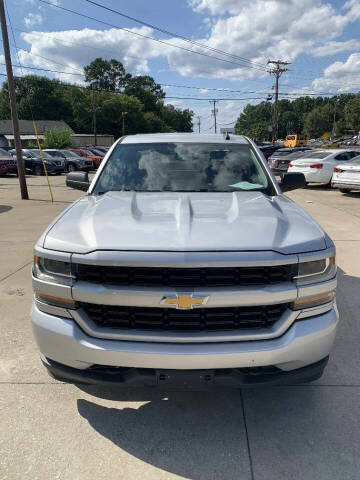 2017 Chevrolet Silverado 1500 Custom