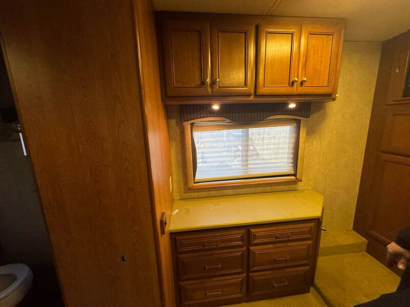 2005 country inspire