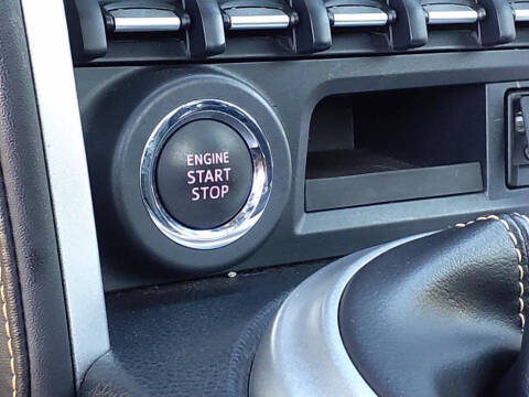 2017 Subaru BRZ Series.Yellow