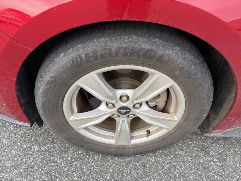 2021 Ford Mustang EcoBoost