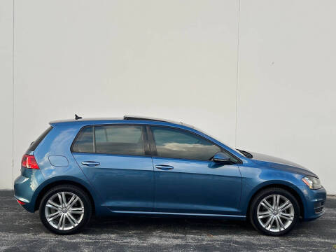 2015 Volkswagen Golf TDI SE