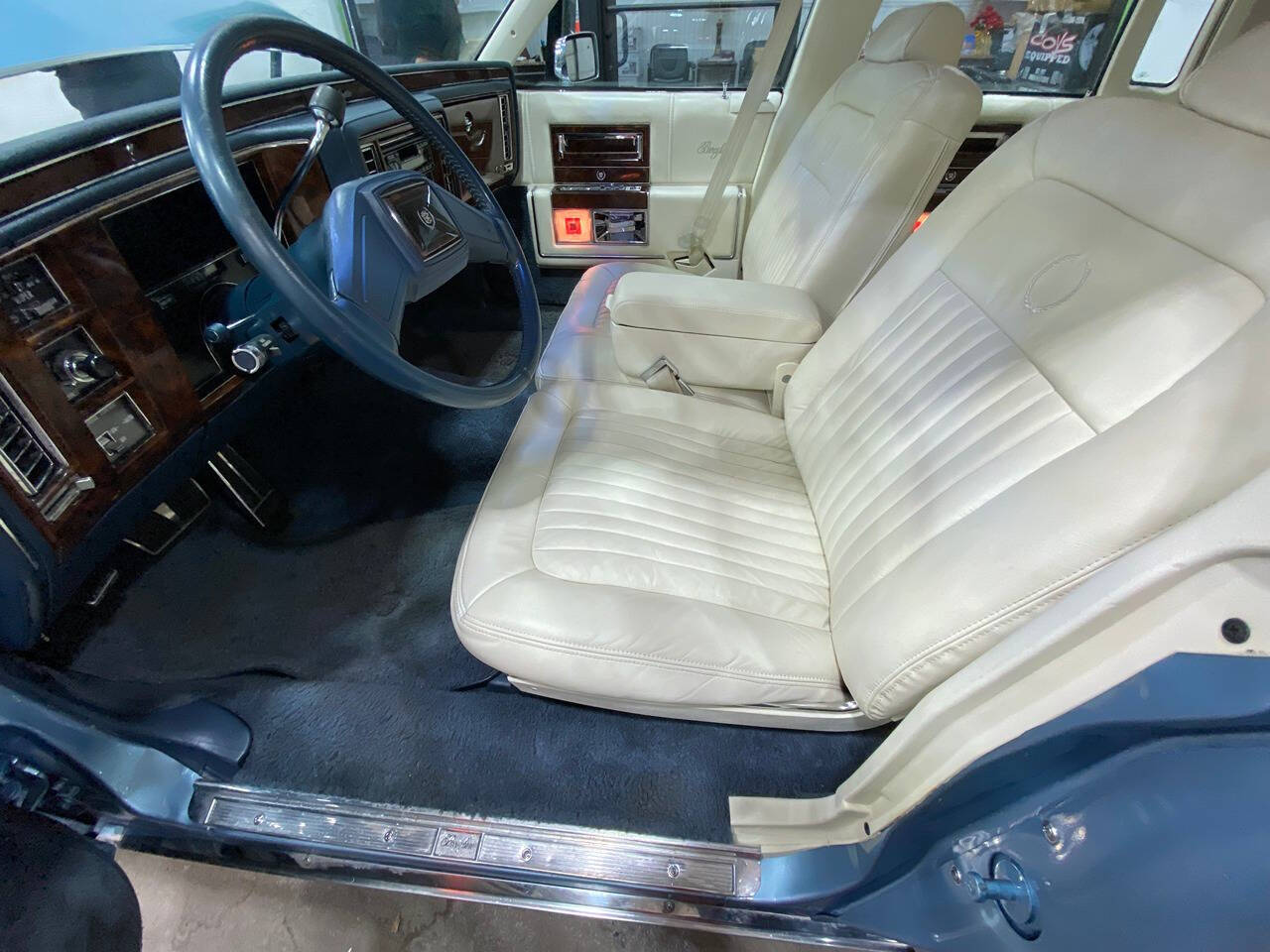 1991 Cadillac Brougham for sale at Vintage Motors USA in Roselle, NJ