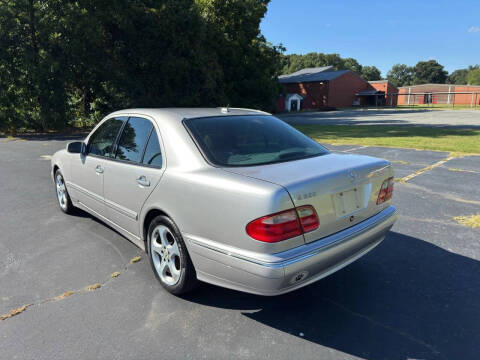 2002 Mercedes-Benz E-Class E 320