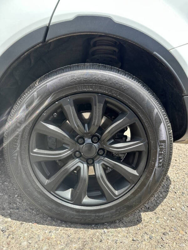 2019 Land Rover Range Rover Evoque SE