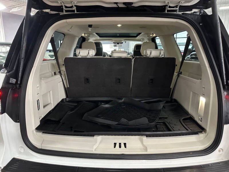 2023 Lincoln Navigator L Black Label