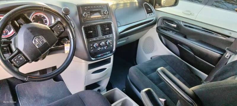 2016 Dodge Grand Caravan SE