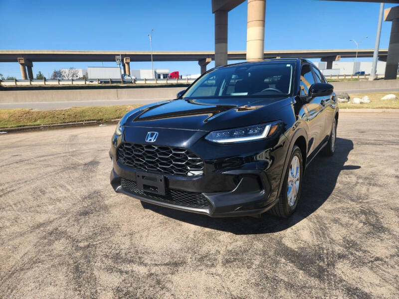 2025 Honda HR-V LX's photo