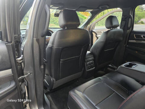 2017 Ford Explorer Sport