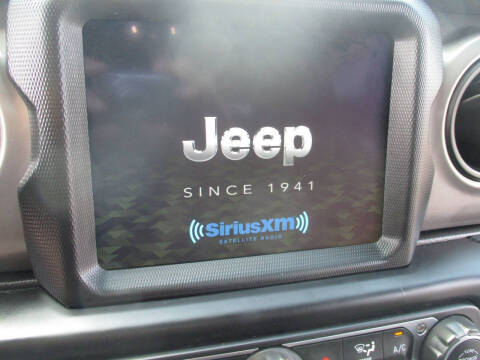 2021 Jeep Gladiator Willys