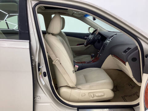 2011 Lexus ES 350