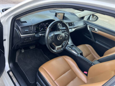 2014 Lexus CT 200h