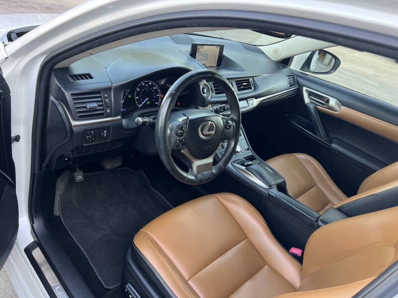 2014 Lexus CT 200h