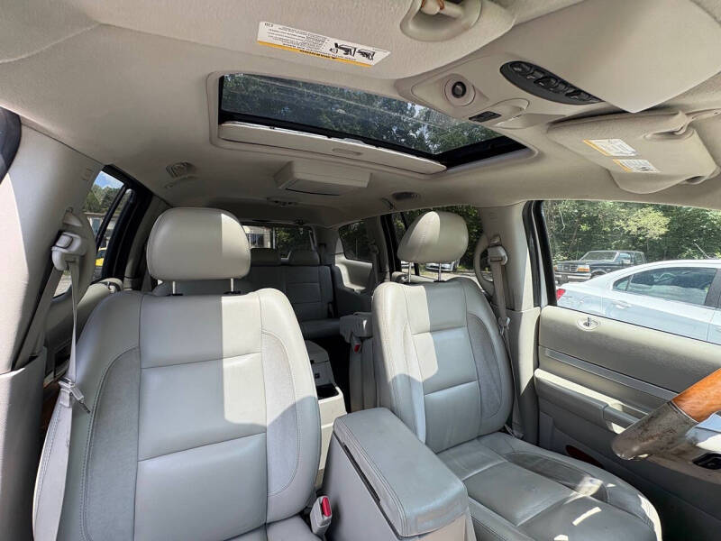 2009 Chrysler Aspen Limited