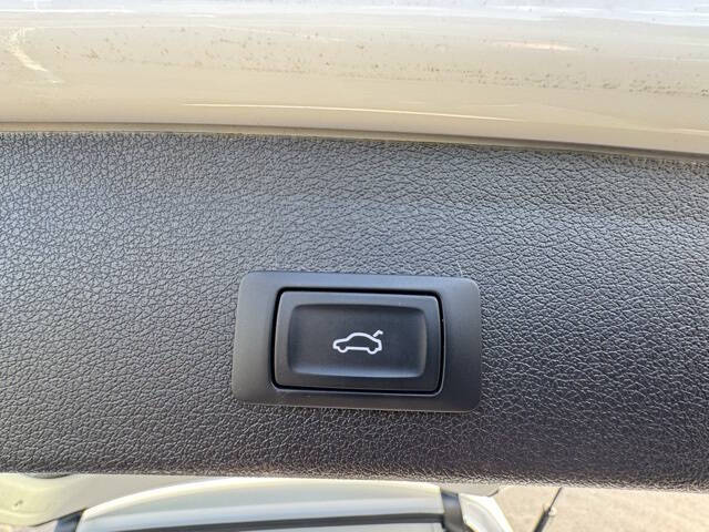 2015 Audi Q5 2.0T quattro Premium Plus