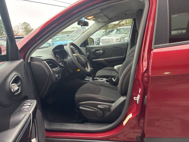 2020 Jeep Cherokee Latitude