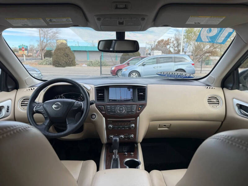 2019 Nissan Pathfinder Platinum