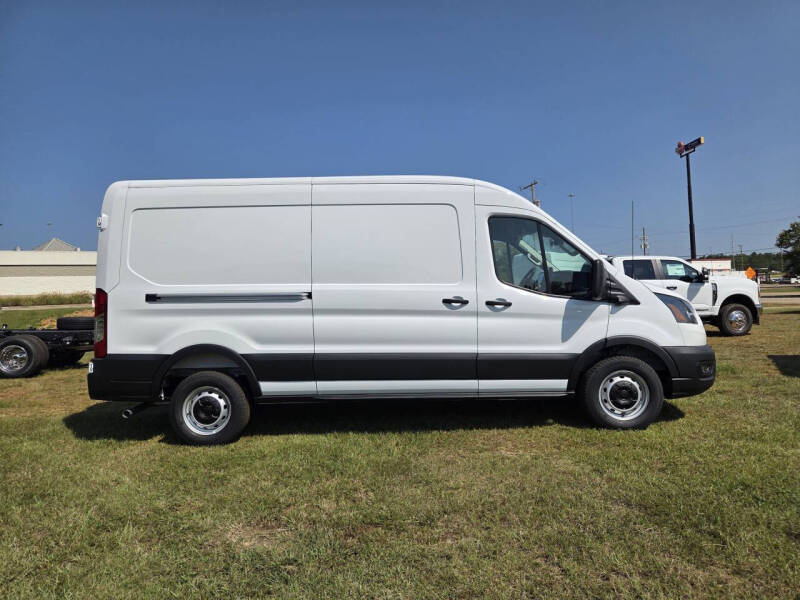 2025 Ford Transit 250