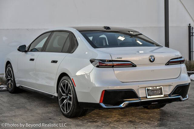 2025 BMW 7 Series 740i xDrive