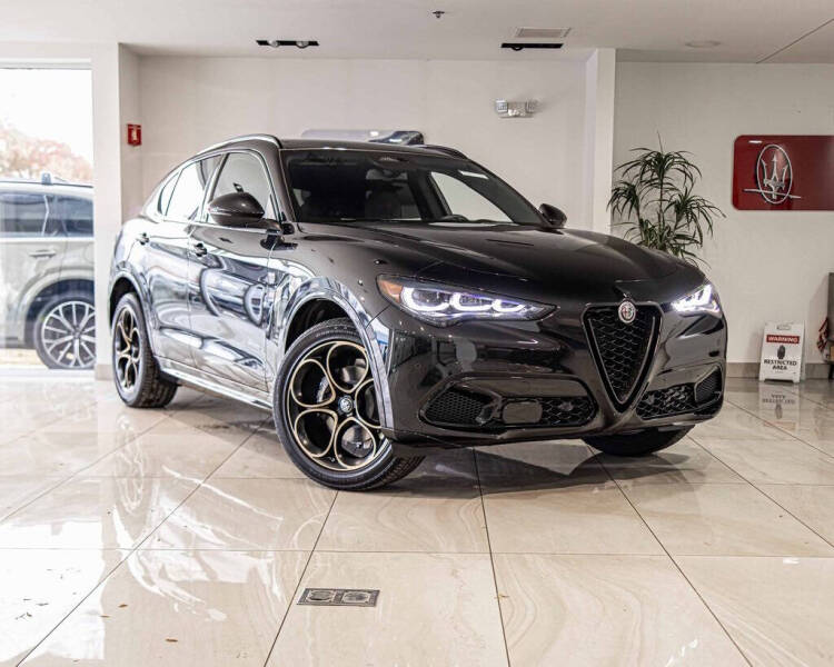2025 Alfa Romeo Stelvio