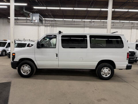 2013 Ford E-Series E-350 SD