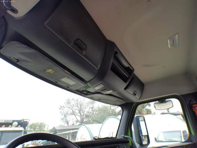 2019 Freightliner Cascadia