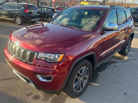 2018 Jeep Grand Cherokee for sale at Smith's Cars in Elizabethton TN