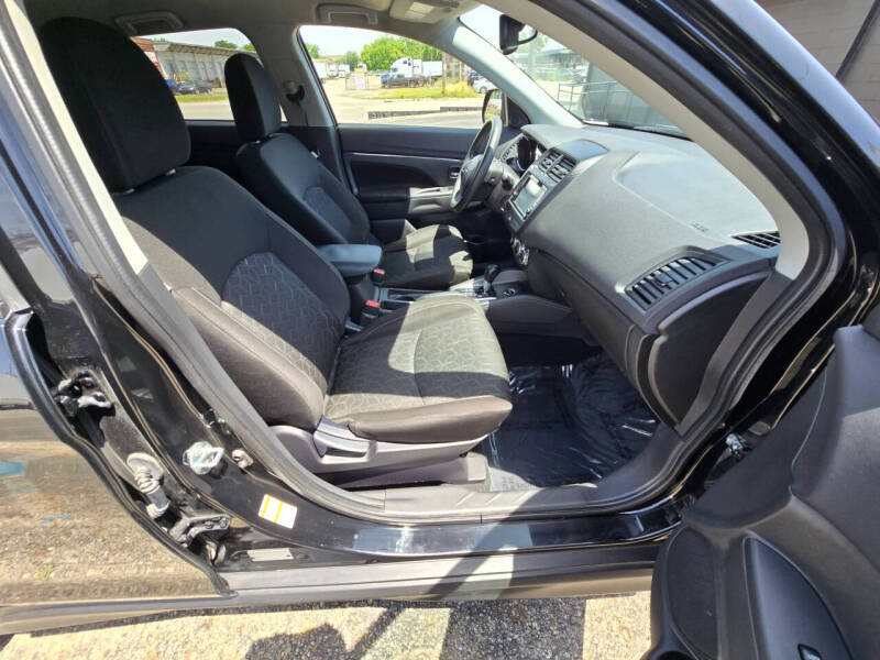 2023 Mitsubishi Outlander Sport