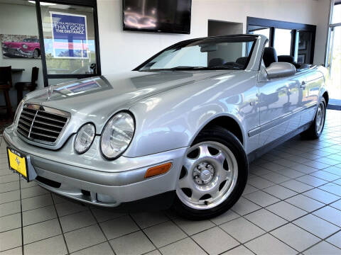 1999 Mercedes-Benz CLK for sale at SAINT CHARLES MOTORCARS in Saint Charles IL