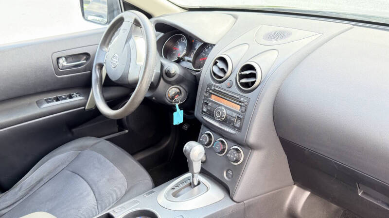 2013 Nissan Rogue SV
