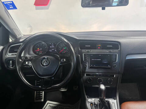 2017 Volkswagen Golf Alltrack