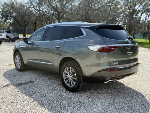 2023 Buick Enclave Essence