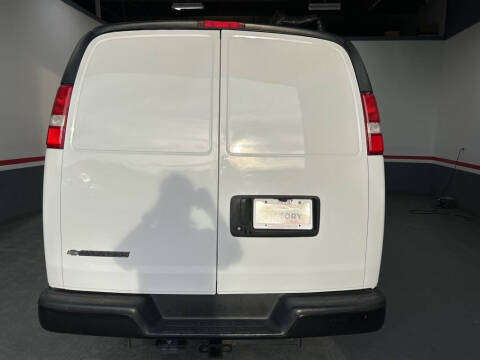 2020 Chevrolet Express 2500