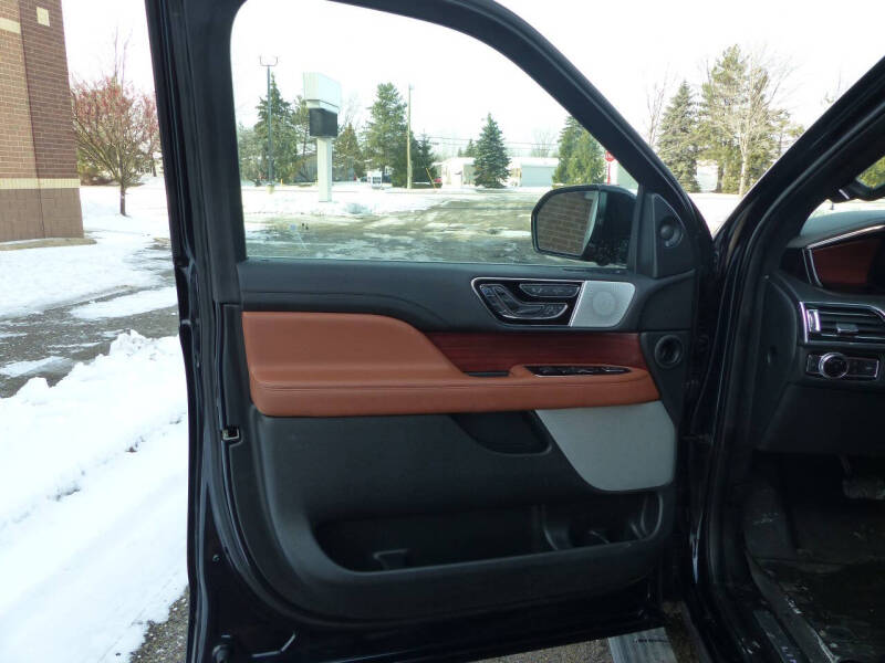 2021 Lincoln Navigator L Reserve