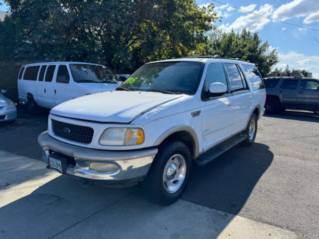 1998 Ford Expedition for sale at Carz Connect LLC in Portland, OR