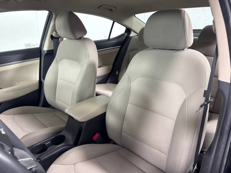 2020 Hyundai Elantra